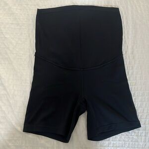 CRZ YOGA Womens Butterluxe Maternity Yoga Shorts 6"